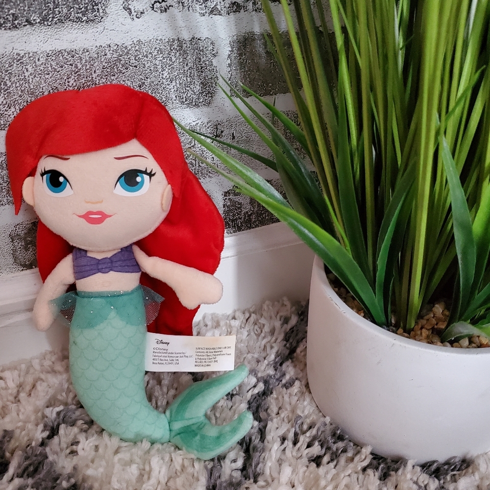 Disney Little Mermaid Ariel plush 10 in. Diamond mesh detail around waist.